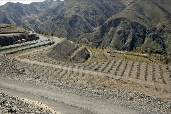 توقف کوه خواری در طرح گردشگری زشک