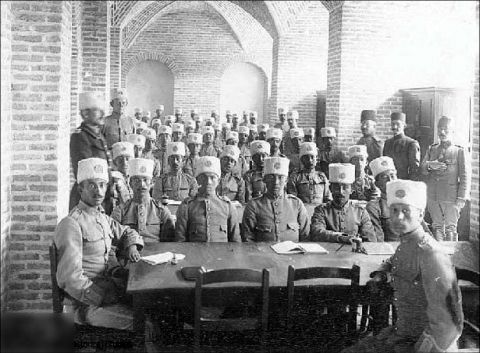 ماجرای ایجاد اولین قراولخانه‌ها در مشهد چه بود؟