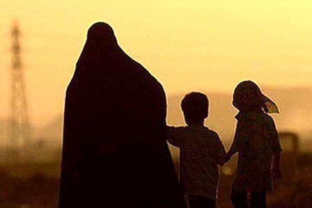 وجود بیش از 300 هزار زن سرپرست خانوار در خراسان رضوی