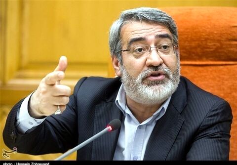 وزیر کشور: موضوعاتی مانند ارز، سکه و مسکن، کمبود آب و امثالهم به وزارت کشور ارتباطی ندارد