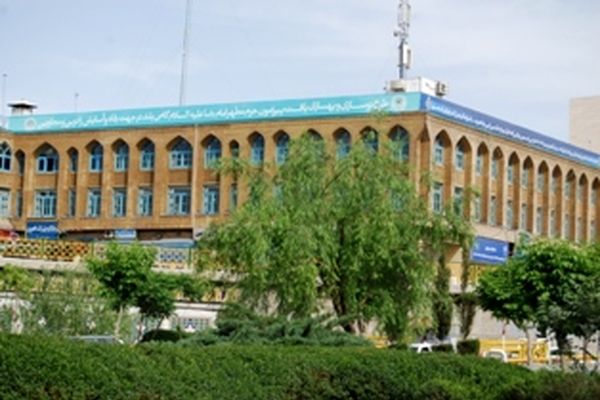 فضای سبز پیرامون حرم رضوی تا پایان سال جاری 2هکتار افزایش می یابد