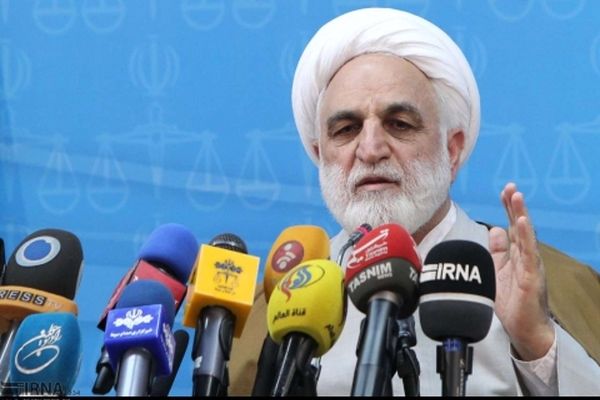 دستگیری ۱۸ نفر در پرونده واردات خودرو و ارز/ بانک مرکزی هنوز به تمام سوالات پاسخ نداده است