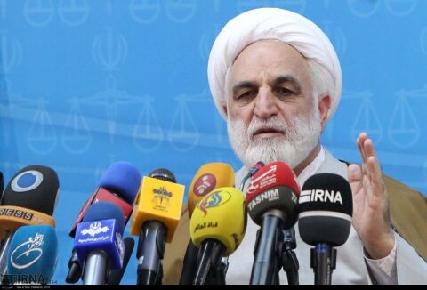 دستگیری ۱۸ نفر در پرونده واردات خودرو و ارز/ بانک مرکزی هنوز به تمام سوالات پاسخ نداده است