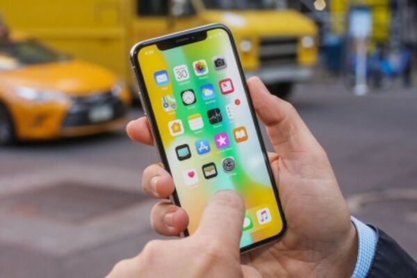 قیمت آیفون X به حدود ۱۶ میلیون تومان رسید!