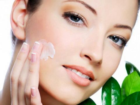 چگونه پوستی صاف و شفاف داشته باشیم