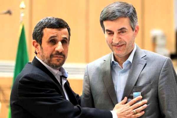 ماجرای مکالمه احمدی نژاد با مشایی در زندان چه بود؟