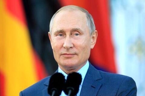 حضور پوتین در مراسم عروسی حاشیه‌ساز شد
