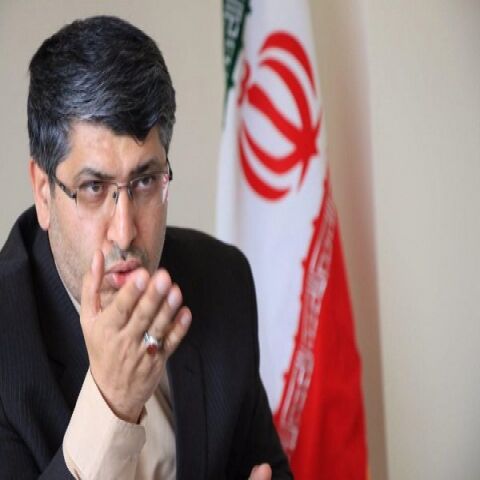 تیکه سنگین به روحانی در صحن علنی مجلس