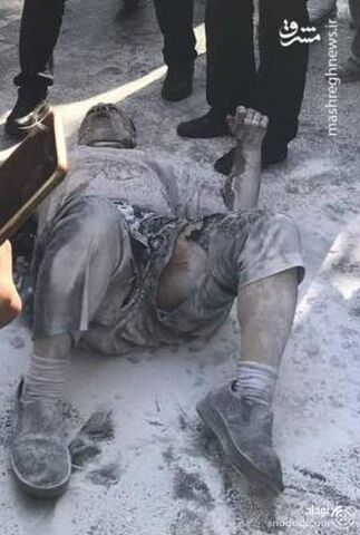 تصویر هولناک از پیکر سوخته مرد میانسال خودسوزی کرده در شهرداری + عکس 16+