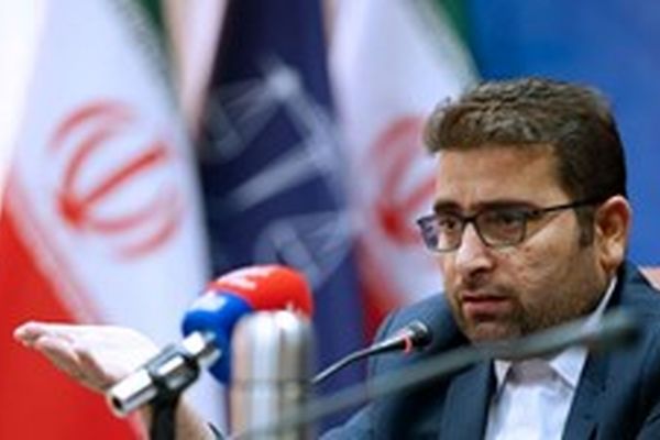 توزیع یک و نیم میلیون پوشک احتکارشده در بازار