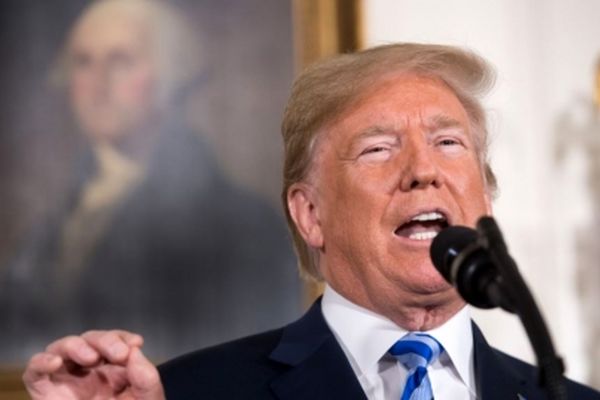 ترامپ مدعی شد تهران چاره ای جز توافق تازه با واشنگتن ندارد!