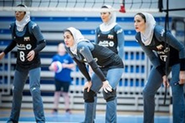 پیروزی بانوان والیبال ایران برابر قهرمان رومانی