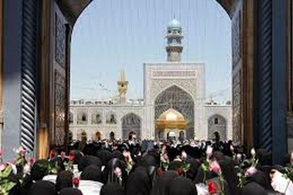 تشرف ۱۷۰۰۰ دانش‌آموز محروم سراسر کشور در قالب اردوهای «زائران بهشت» به مشهدالرضا(ع)