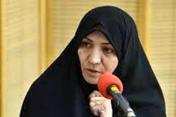 اقلیتی از مردم انتظار خدمات رایگان دارند