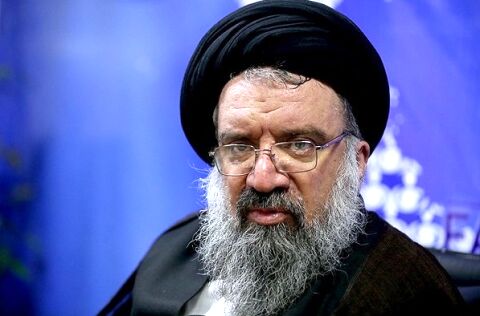 امروز در عرصه جنگ اقتصادی، روانی و ‌جنگ رسانه ‌ای هستیم