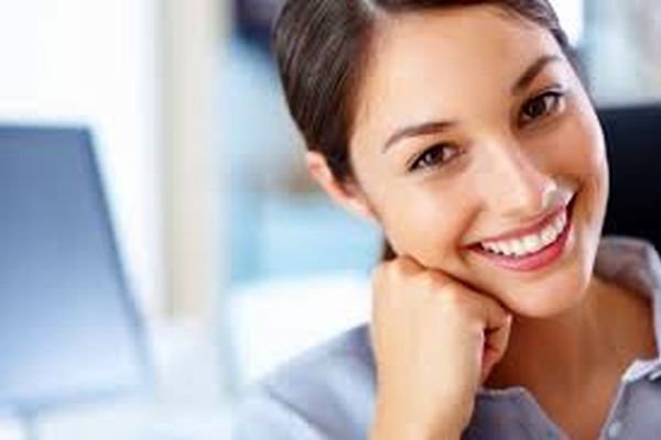 آیا لبخندزدن همیشه نشانه خوشحالی است؟