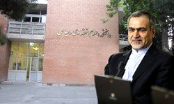 «حسین فریدون» امروز از پایان‌نامه دکترای خود دفاع می‌کند