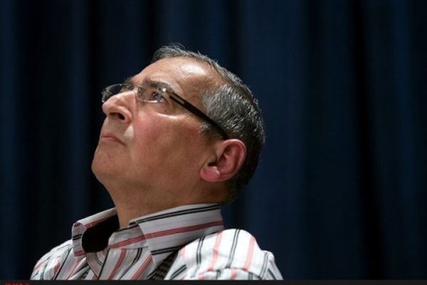 واکنش زیباکلام به فسادهای آشکار شده در استیضاح ربیعی