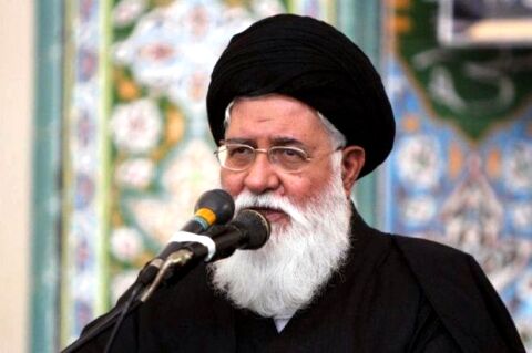 راهکار امام جمعه مشهد برای حل مشکل پدیده