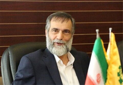 مراقب صادرات مجدد کالاهای وارد شده با ارز ۴۲۰۰ تومانی باشیم