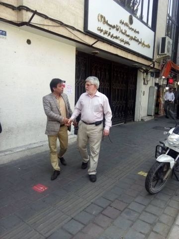 وکیل جوانفکر: حسین فریدون با پرونده 60 میلیارد تومانی 2 ساعت هم بازداشت نشد