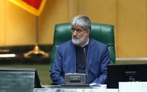 توضیحات مطهری درباره حضور روحانی در مجلس