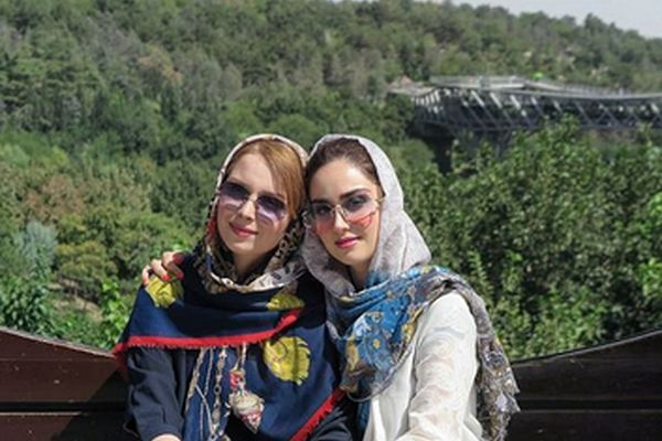 «هانیه غلامی» در کنار خاله خانم!