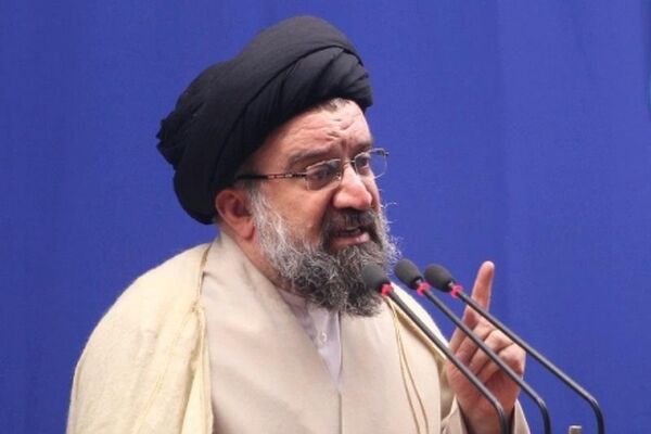 واکنش سیداحمد خاتمی به تجمع طلاب در فیضیه