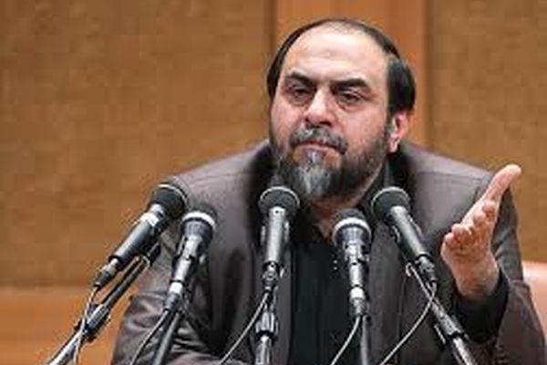 رحیم پور ازغدی: در حوزه علمیه به مسائل روز کشور و مسائل حل نشده توجه نمی‌شود