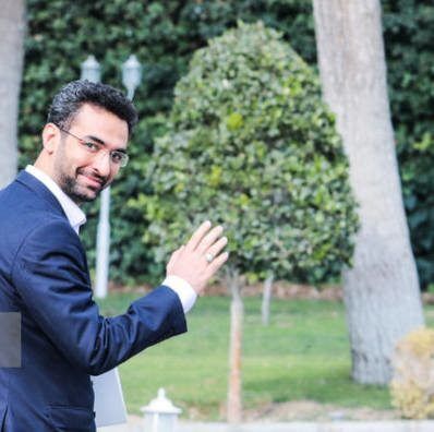 دستاوردهای یک‌ساله‌ جوان‌ترین وزیر کابینه