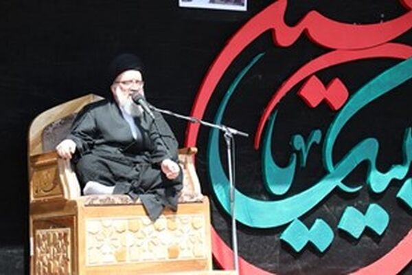 مجالس سیدالشهدا(ع) توطئه‌های دشمنان را خنثی می‌کند