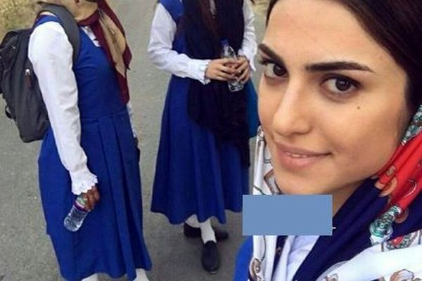 سلفی بانوان جوان سریال دلدادگان