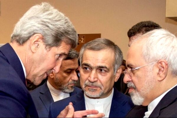 کری خطاب به ترامپ: کتابم را بخر تا فواید دیدار با ظریف را بفهمی!