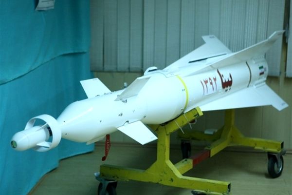 رونمایی از "نسل دوم موشک بینا" برای شلیک از سوخو ۲۲ + عکس