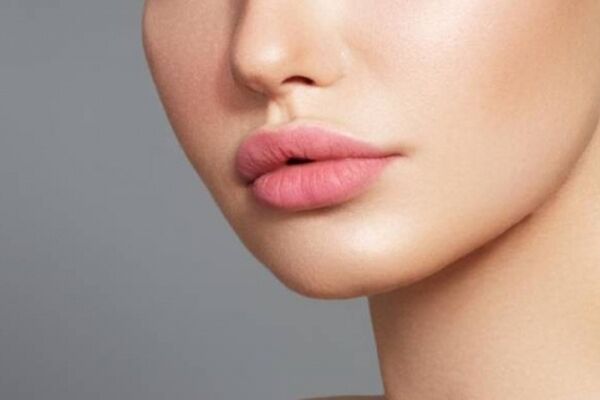 15 مدل آرایش لب زیبا + نکاتی برای داشتن لب و دهانی زیبا