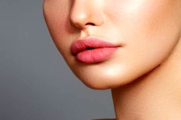 15 مدل آرایش لب زیبا + نکاتی برای داشتن لب و دهانی زیبا
