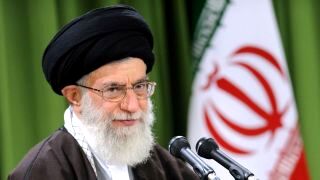 هدیه رهبر انقلاب به دانش آموزان مناطق محروم کشور