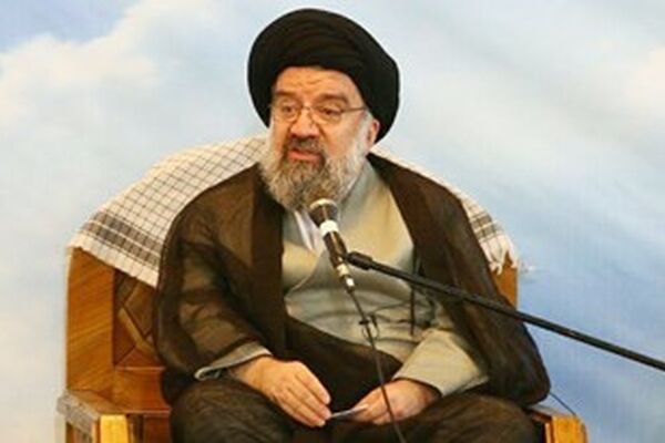 توهین به مقدسات را جناحی نکنید