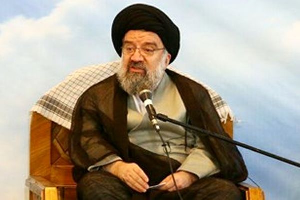 توهین به مقدسات را جناحی نکنید