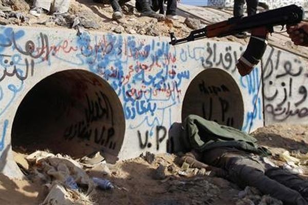 راز چگونگی شناسایی مخفیگاه قذافی فاش شد