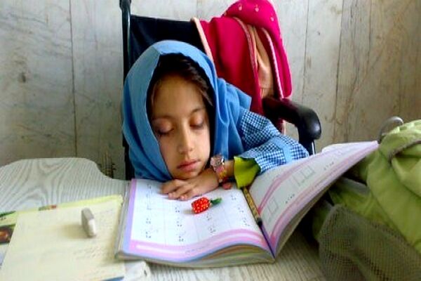 توزیع ۶۰۰ هزار جلد کتاب بین دانش‌آموزان استثنایی