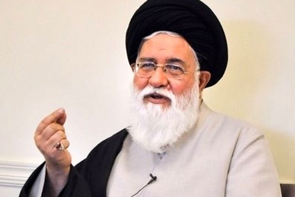 آیت‌الله علم‌الهدی: دشمن از کوچک‌ترین کلمات ما در جنگ رسانه‌ای خود استفاده می‌کند