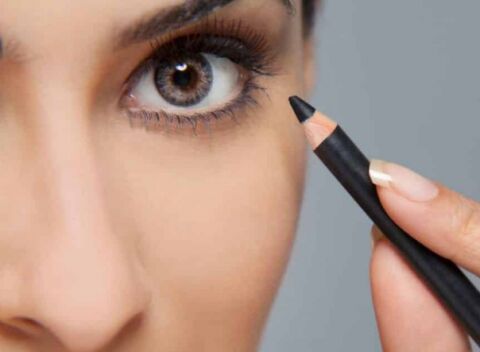 ترفندهای کشیدن خط چشم و ریمل هم زمان در کوتاه‌ترین زمان