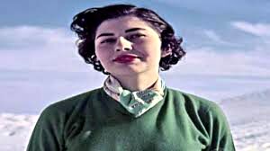 گردنبند گرانقیمت همسر محمدرضا پهلوی بر گردن بازیگر هالیوودی