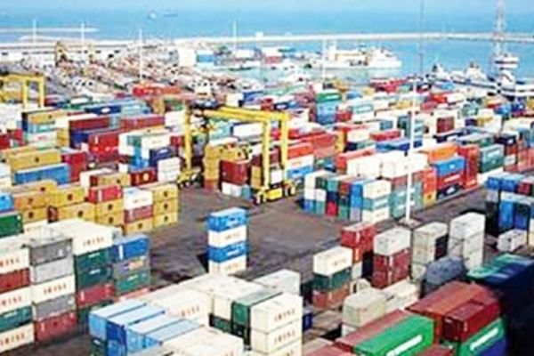 امتیاز جدید برای واردات کالاهای اساسی