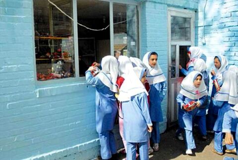 نظارت استاندارد بر بوفه مدارس خراسان رضوی آغاز شد