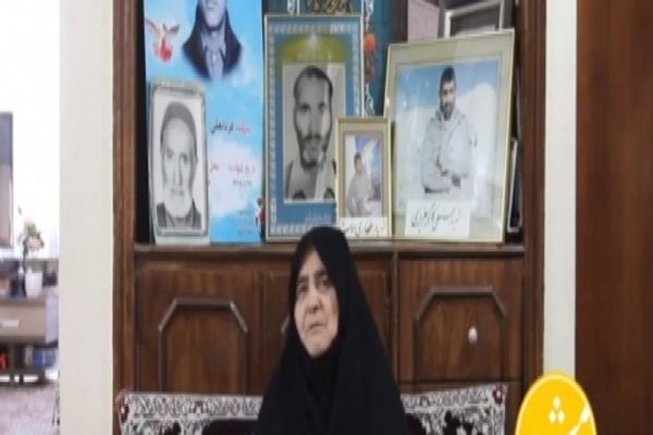 با دستان خودم 5شهیدم را به خاک سپردم/تنها آرزویم شهادت است