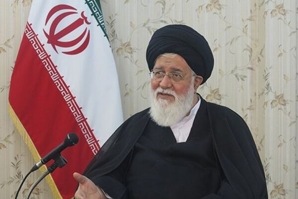 دشمن میدان جنگ را به محیط‌های آموزشی و فرهنگی منتقل کرده است