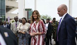 بازدید بانوی اول آمریکا از محل نگهداری برده‌ها