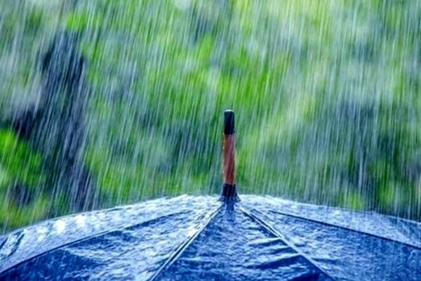 پیش بینی بارش باران و برف در ۲۳ استان کشور/کاهش ۵ تا ۸ درجه‌ای دما